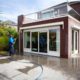 Facade cleaning to clean window frames and facades